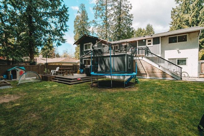 1531 Lynn Valley Road, House other with 5 bedrooms, 3 bathrooms and 6 parking in North Vancouver BC | Image 33