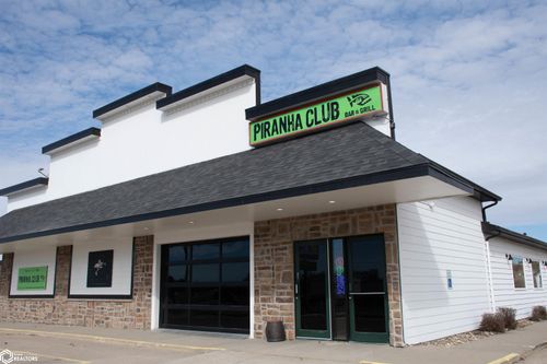 1215 Plaza Dr, Carroll, IA, 51401-3840 | Card Image