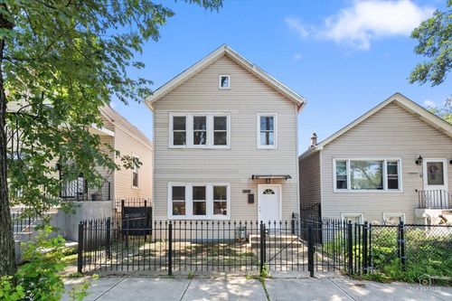 3504 S Maplewood Ave, Chicago, IL, 60632-1021 | Card Image