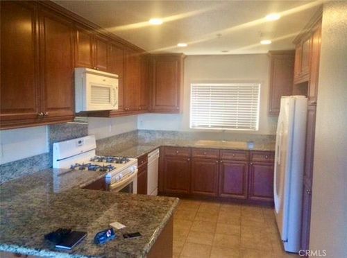 102-2818 Green River Rd, Corona, CA, 92882 | Card Image