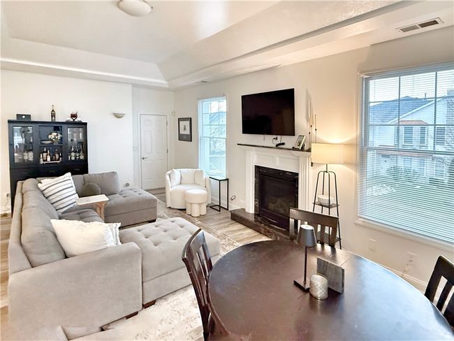 UNIT-2 - 223 Adams Pointe Blvd, Condo with 2 bedrooms, 2 bathrooms and 1 parking in Mars PA | Image 5