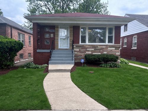 12211 Lafayette Ave, Chicago, IL, 60628-6822 | Card Image