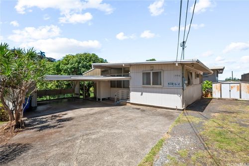 1996 Naio St, Honolulu, HI, 96817-2047 | Card Image