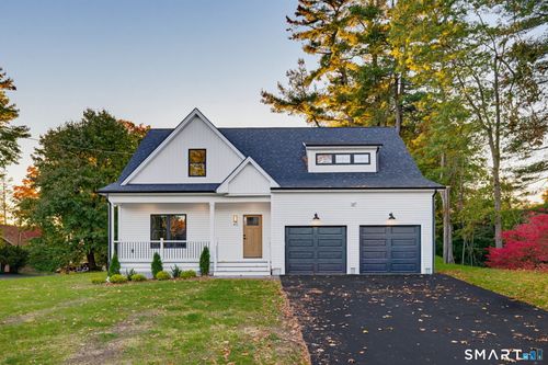 45 Beleden Gardens Dr, Bristol, CT, 06010-5834 | Card Image