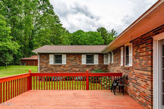 1867 Gentry Creek Rd, House other with 3 bedrooms, 2 bathrooms and null parking in Laurel Bloomery TN | Image 27