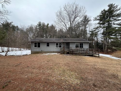 12 Ferry Rd, Montague, MA, 01351-9502 | Card Image