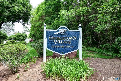 416-416 Georgetown Dr, Glastonbury, CT, 06033-2358 | Card Image