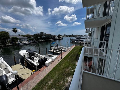 220-1777 Se 15th St, Fort Lauderdale, FL, 33316-3049 | Card Image