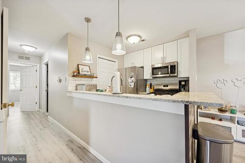 1514 Woodhollow Dr, MARLTON, NJ, 08053-1049 | Card Image