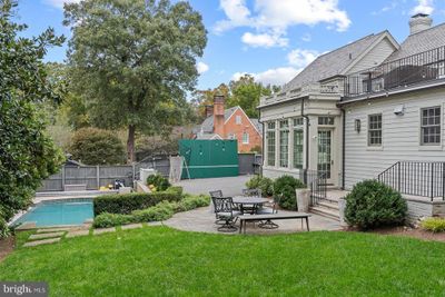 5210 Dorset Avenue, House other with 6 bedrooms, 5 bathrooms and null parking in CHEVY CHASE MD | Image 3