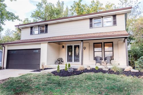 9 Wild Cherry Dr, Saint Peters, MO, 63376-3419 | Card Image