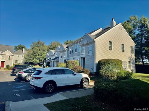 24 Kent Ct, Middletown, NY, 10940-2134 | Card Image