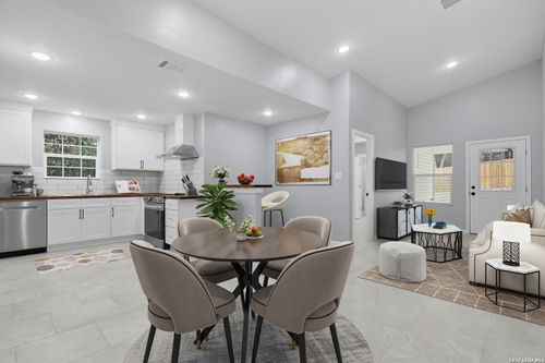 1197 Chisolm Trl, Spring Branch, TX, 78070 | Card Image