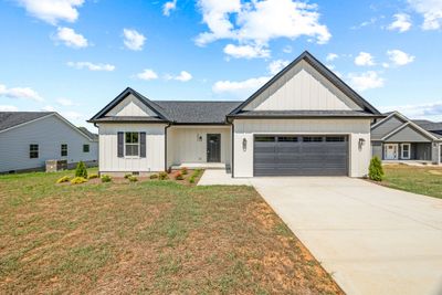 4675 Window Cliff Rd, House other with 3 bedrooms, 2 bathrooms and 2 parking in Baxter TN | Image 1