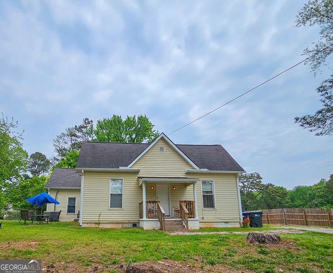 3292 Howell Cir, House other with 3 bedrooms, 2 bathrooms and null parking in Duluth GA | Image 4
