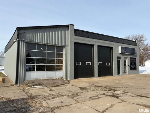 540 S 5th Ave, Canton, IL, 61520-3126 | Card Image