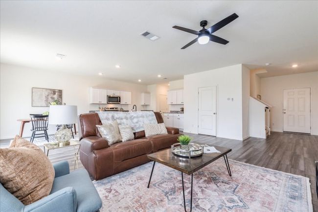 Living area | Image 10