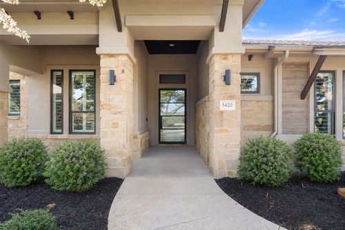 5420 Destination Way, Jonestown, TX, 78645-2243 | Card Image