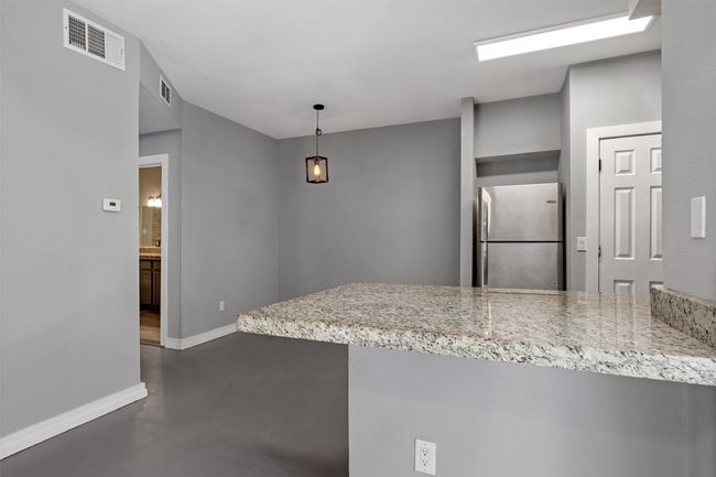 APT-101 - 2450 Wickersham Ln, Condo with 1 bedrooms, 1 bathrooms and null parking in Austin TX | Image 9