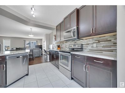 79 - 2905 141 St Sw, Townhouse with 2 bedrooms, 3 bathrooms and null parking in Edmonton AB | Image 3