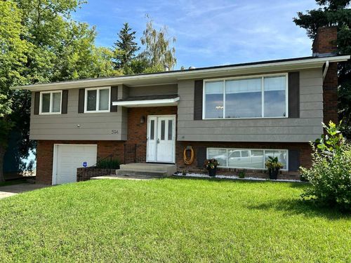 594 3 Avenue Se, Three Hills, AB, T0M2A0 | Card Image
