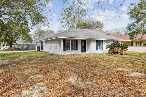 10463 Birchwood Dr, Baton Rouge, LA, 70807-2918 | Card Image