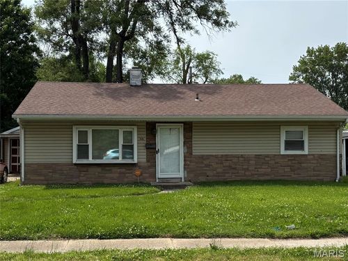 1118 Lilac Dr, Belleville, IL, 62220-3336 | Card Image