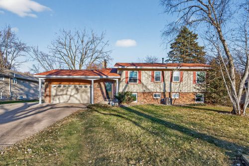 10161 Uplander St Nw, Coon Rapids, MN, 55433-4656 | Card Image