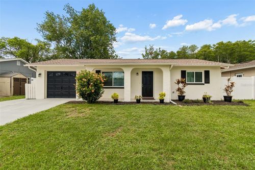 8120 Brown Pelican Ave, NEW PORT RICHEY, FL, 34653-6502 | Card Image