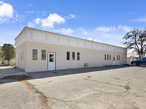 190 E Main St, Castle Dale, UT, 84513-4532 | Card Image