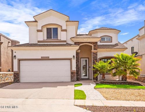 7828 Enchanted View Dr, El Paso, TX, 79911-7523 | Card Image