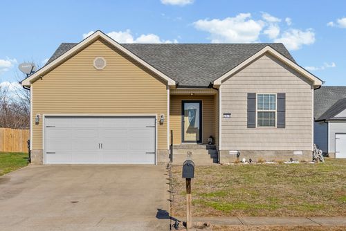 2325 Spike Ct, Clarksville, TN, 37040-1404 | Card Image