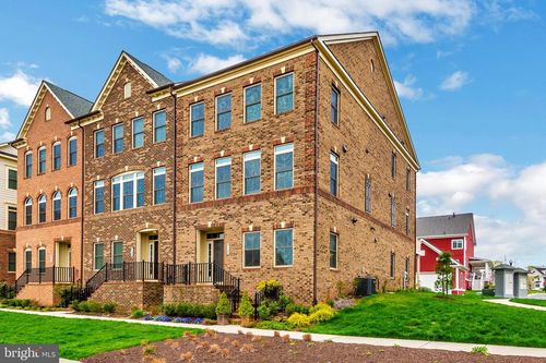 9124 Kenway Ln, FREDERICK, MD, 21704-5109 | Card Image