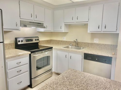 4325 Oak Terrace Dr, Greenacres, FL, 33463-3722 | Card Image