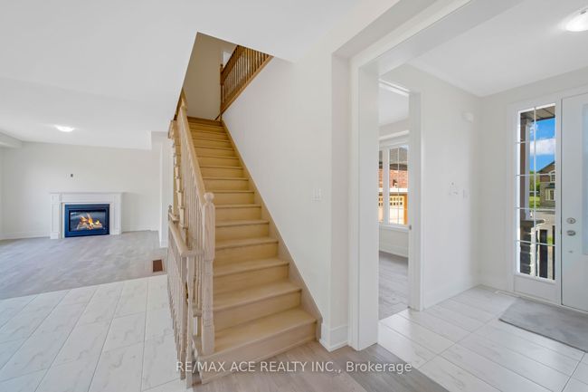 81 Golden Meadows Dr, House other with 4 bedrooms, 4 bathrooms and 6 parking in Otonabee ON | Image 20