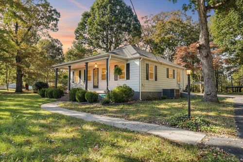 1433 Chalk Level Rd, Chatham, VA, 24531-3256 | Card Image