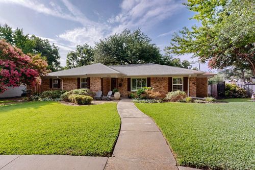 9706 Forestridge Dr, Dallas, TX, 75238-3313 | Card Image