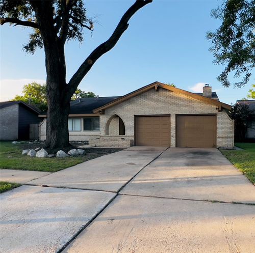 9614 Ravensworth Dr, Houston, TX, 77031-3120 | Card Image