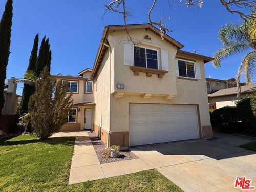 113 Gardenside Ct, Fallbrook, CA, 92028-2367 | Card Image
