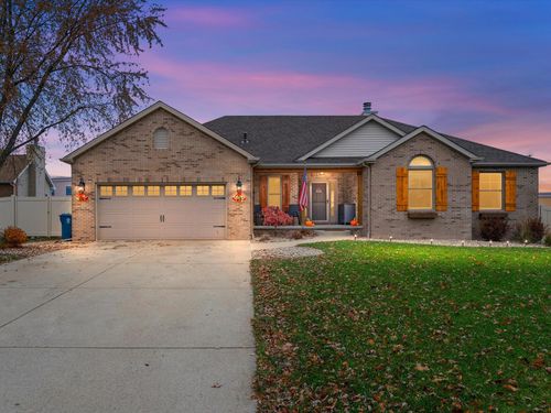 8407 Heron Lake Rd, Saint John, IN, 46373 | Card Image