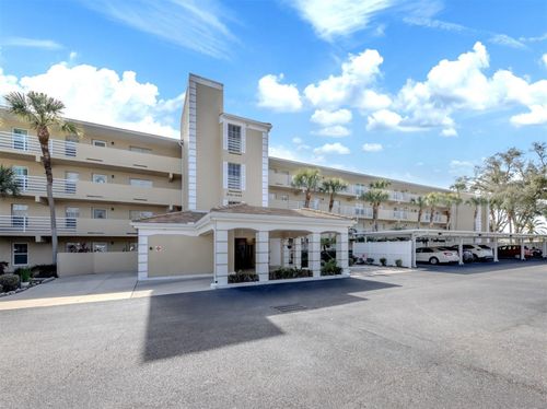 818-818 Wexford Blvd, VENICE, FL, 34293-4340 | Card Image