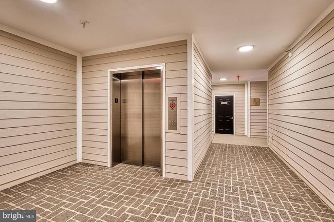 UNIT-9208 - 1530 Spring Gate Dr, Condo with 3 bedrooms, 2 bathrooms and null parking in MCLEAN VA | Image 47