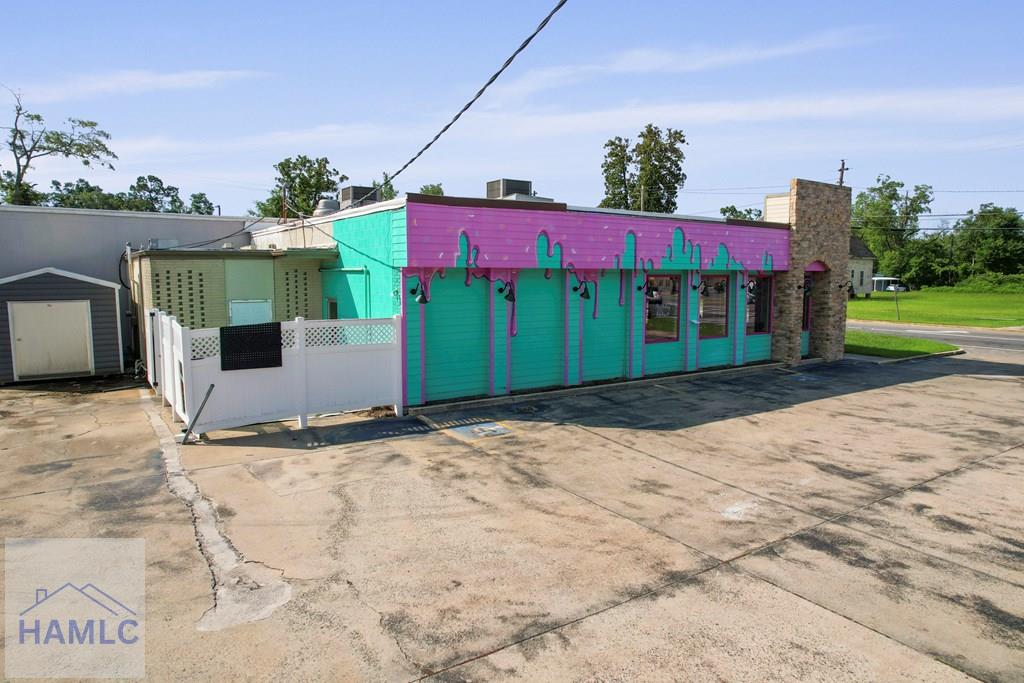Commercial Sale in Jesup 2