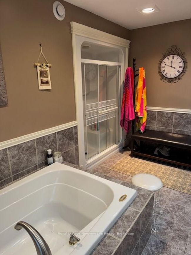 218 Nipissing St, House other with 3 bedrooms, 3 bathrooms and 6 parking in Sturgeon Falls ON | Image 41