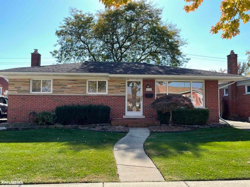 21742 Timberidge Street, St Clair Shores, MI, 48082 | Card Image