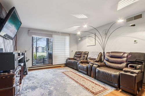 3759 N 88th St, Milwaukee, WI, 53222-2729 | Card Image