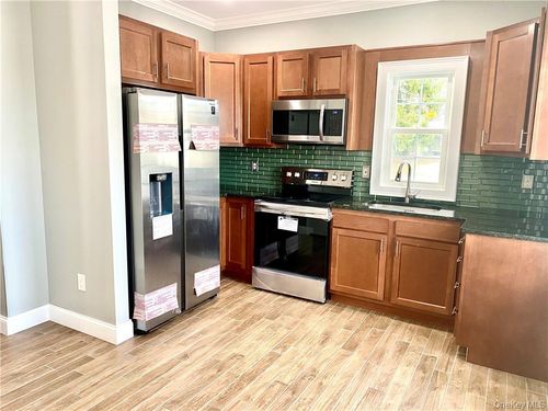 apt-2r-26 Courtland St, Middletown, NY, 10940-4982 | Card Image