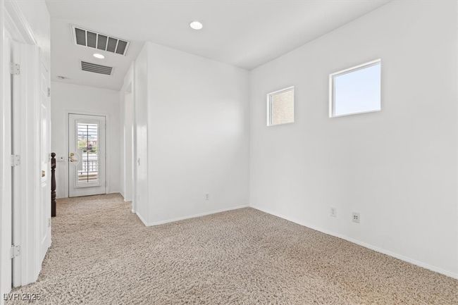 10321 Howling Coyote Ave, House other with 3 bedrooms, 3 bathrooms and null parking in Las Vegas NV | Image 14