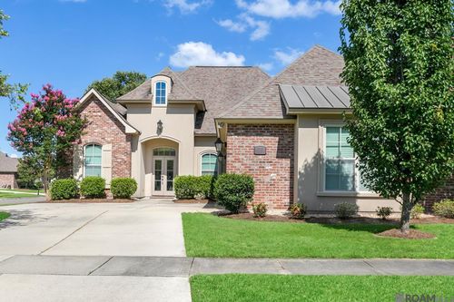 3068 Meadow Grove Ave, Zachary, LA, 70791-5477 | Card Image