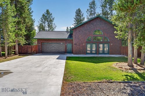 524 Grayling Ave, West Yellowstone, MT, 59758-9504 | Card Image